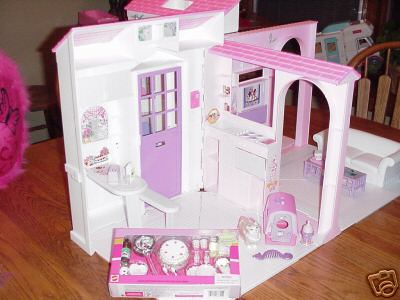 casa barbie valigia